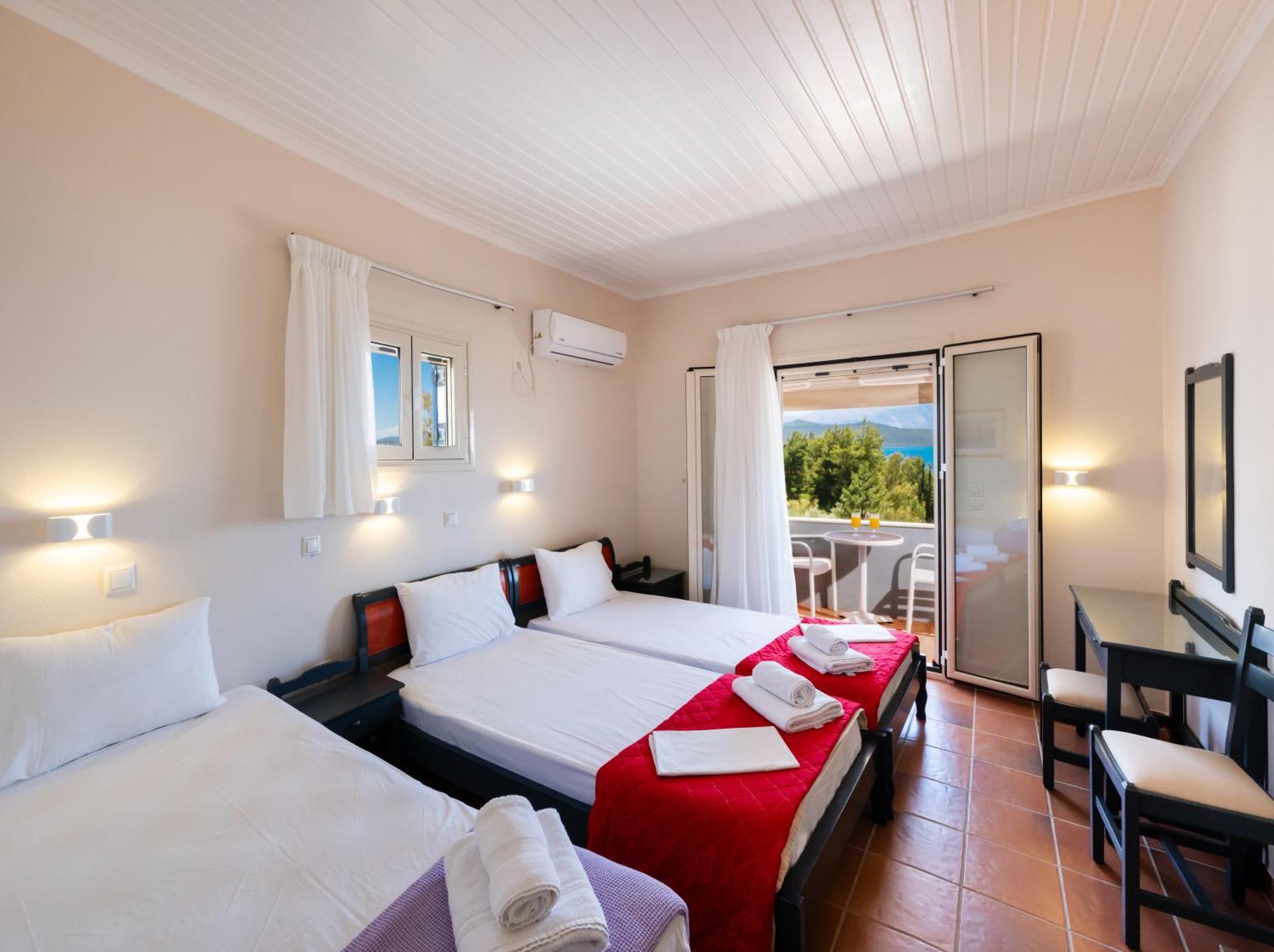 Ionio Hotel Nikiana Luaran gambar