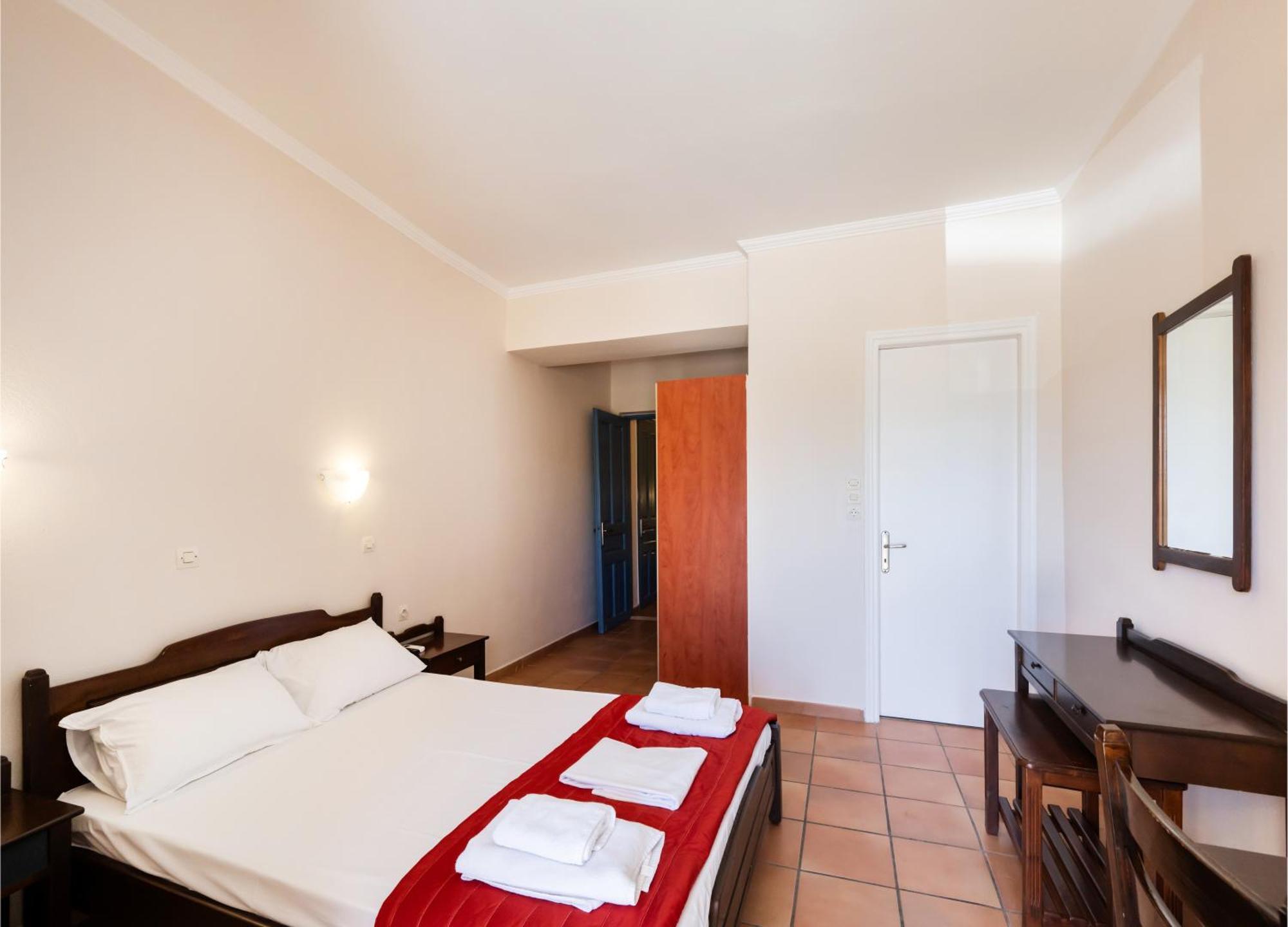 Ionio Hotel Nikiana Luaran gambar