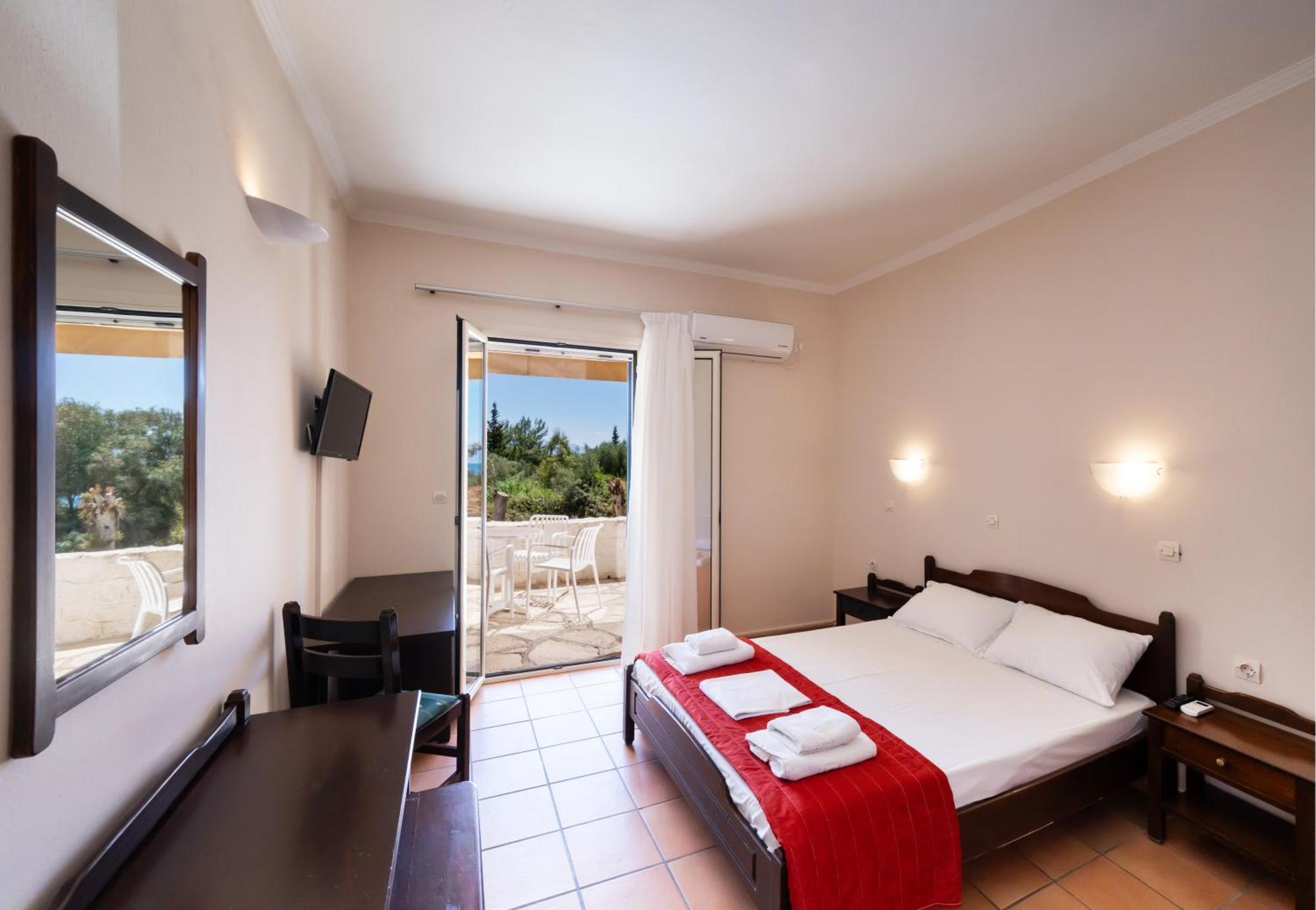 Ionio Hotel Nikiana Luaran gambar